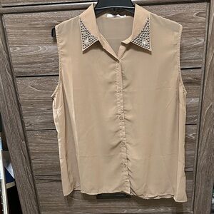 cleo Sleeveless Stud-Collar Blouse - Beige